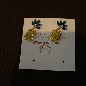 Brand New pineapple boutique earrings🍍